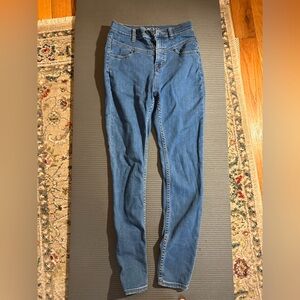 BDG high rise jeans size 26, 29 in long